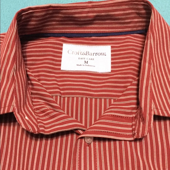 3 for $20.  Maroon and white stripe men’s shirt 🍒 - Picture 4 of 6